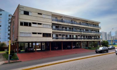 Oportunidad en la Pastora 1 dormitorio reciclado cochera Punta del Este