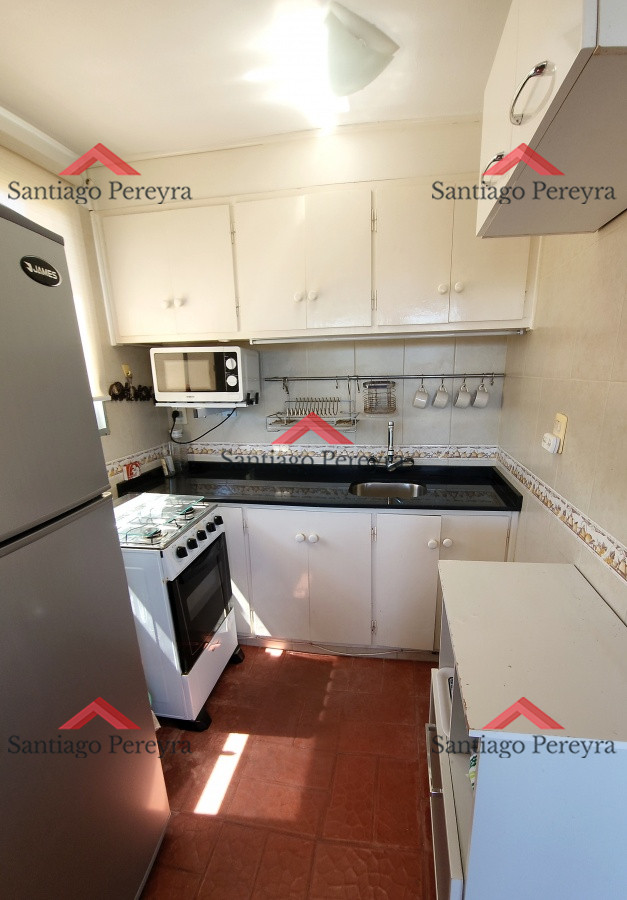 Apartamento ID.14011 - Apartamento 1 dormitorio balcón cochera vista al mar Playa Mansa