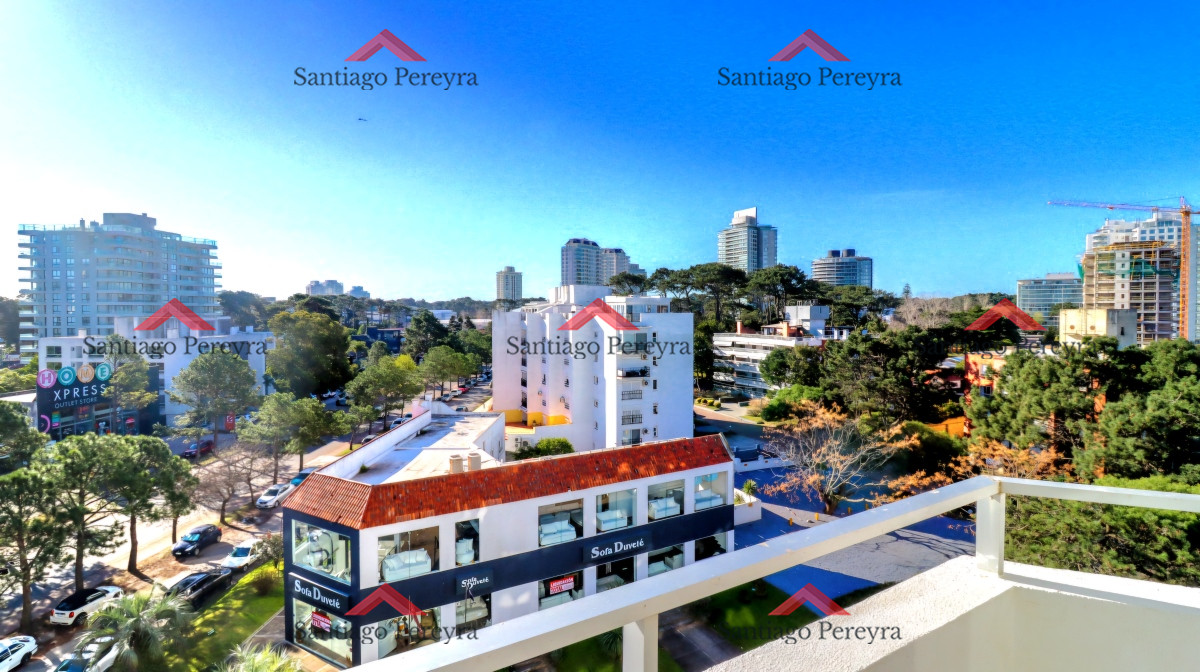Apartamento ID.15966 - Apartamento 2 dormitorios con garage y servicios Punta del Este