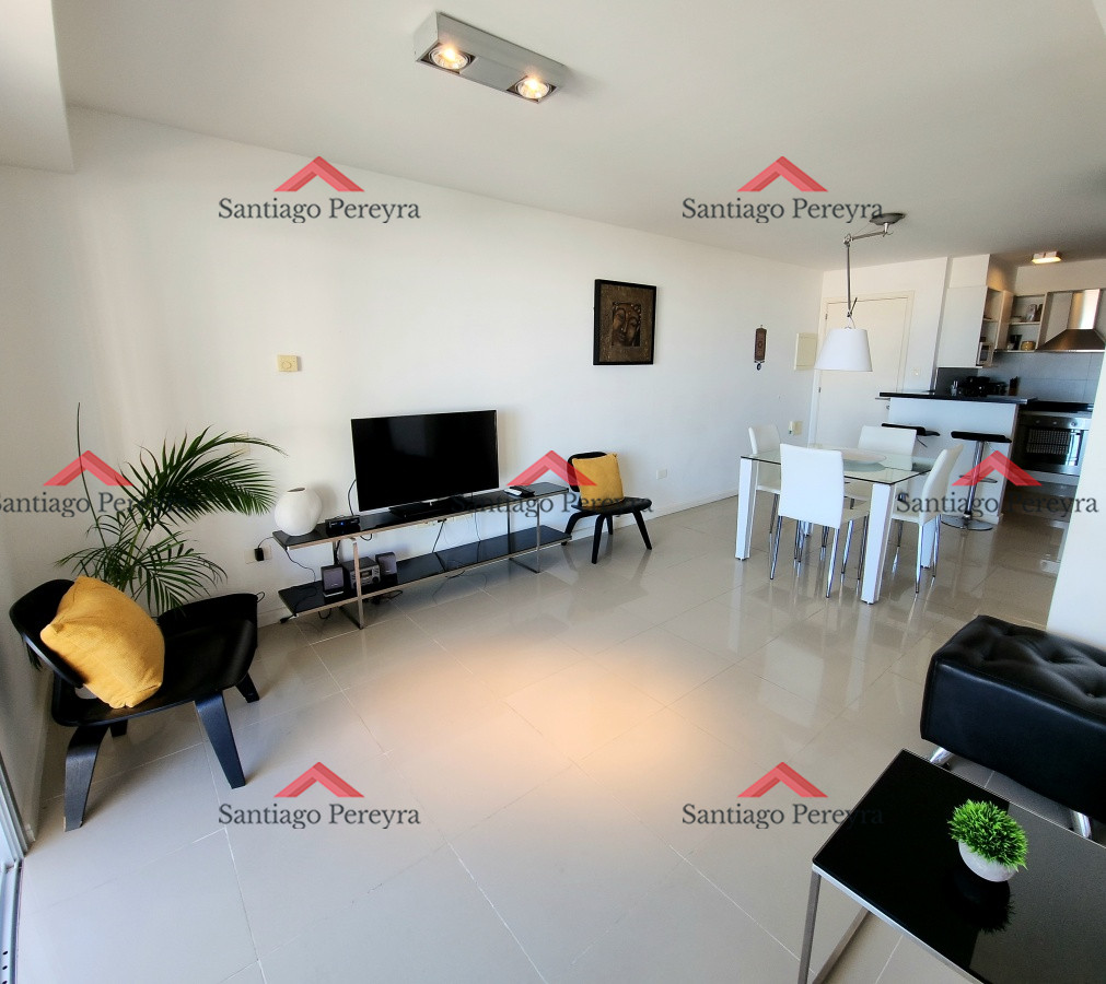 Apartamento ID.14364 - Apartamento 2 dormitorios en Playa Brava a 50mts del mar