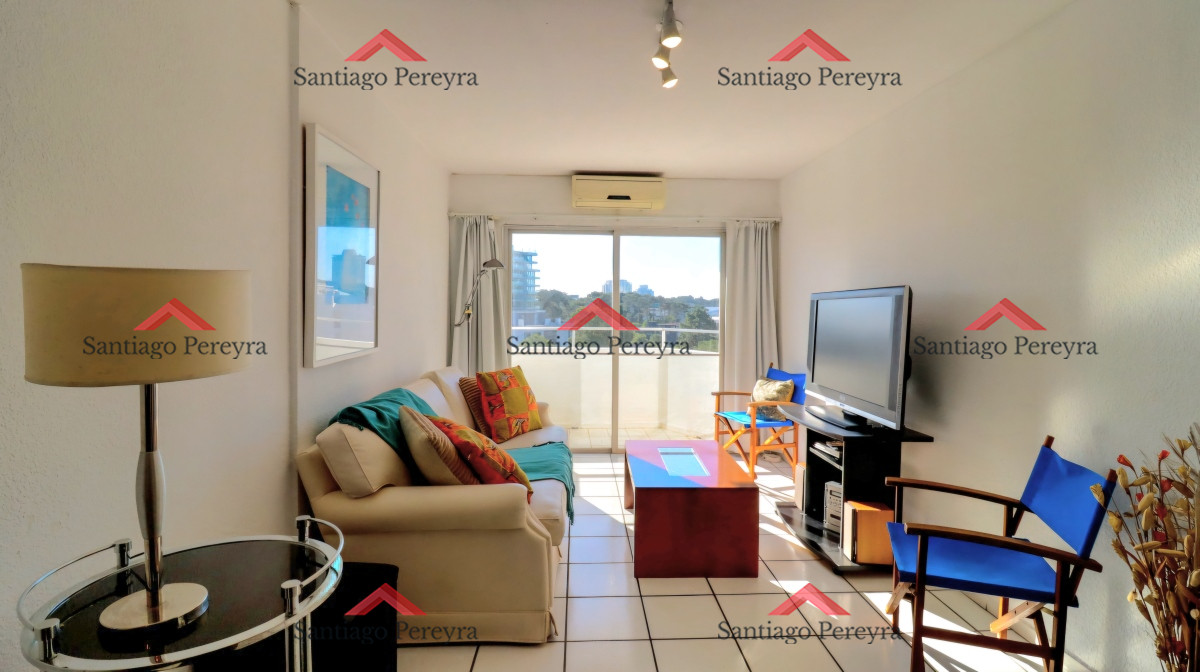 Apartamento ID.15966 - Apartamento 2 dormitorios con garage y servicios Punta del Este