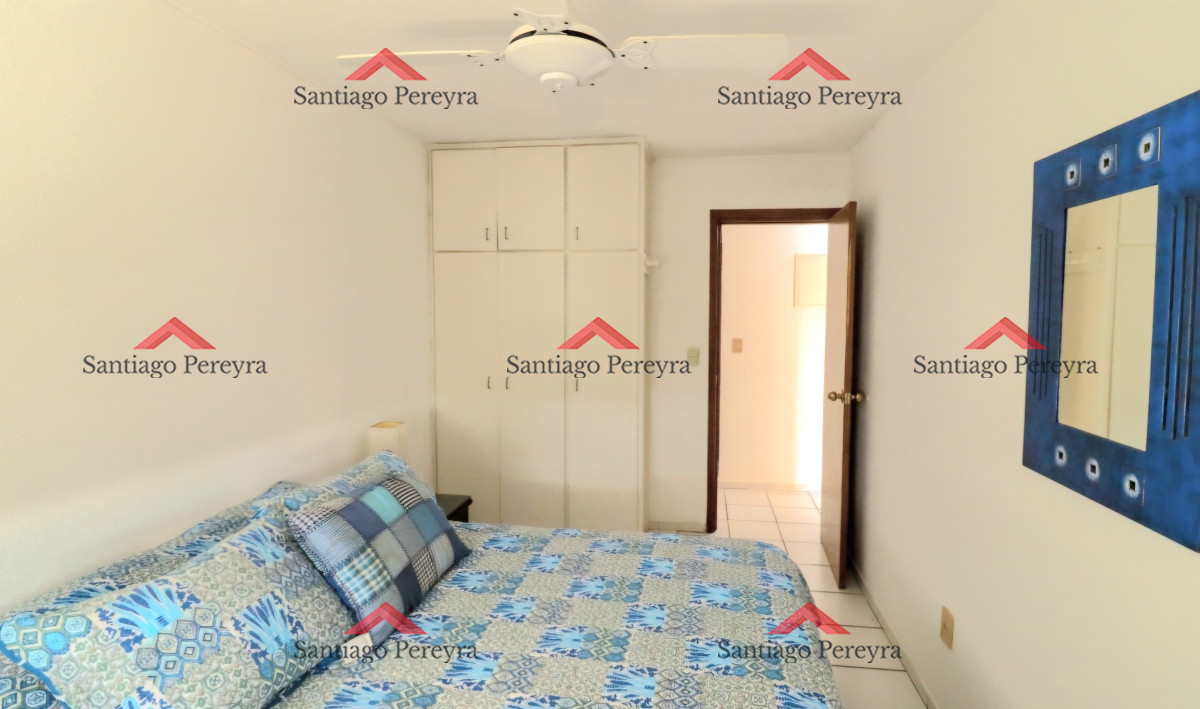 Apartamento ID.15966 - Apartamento 2 dormitorios con garage y servicios Punta del Este