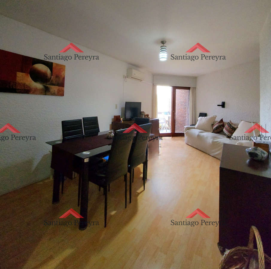 Apartamento ID.15458 - Oportunidad 2 dormitorios 2 baños terraza cochera y estufa a leña Aidy Grill Punta del Este