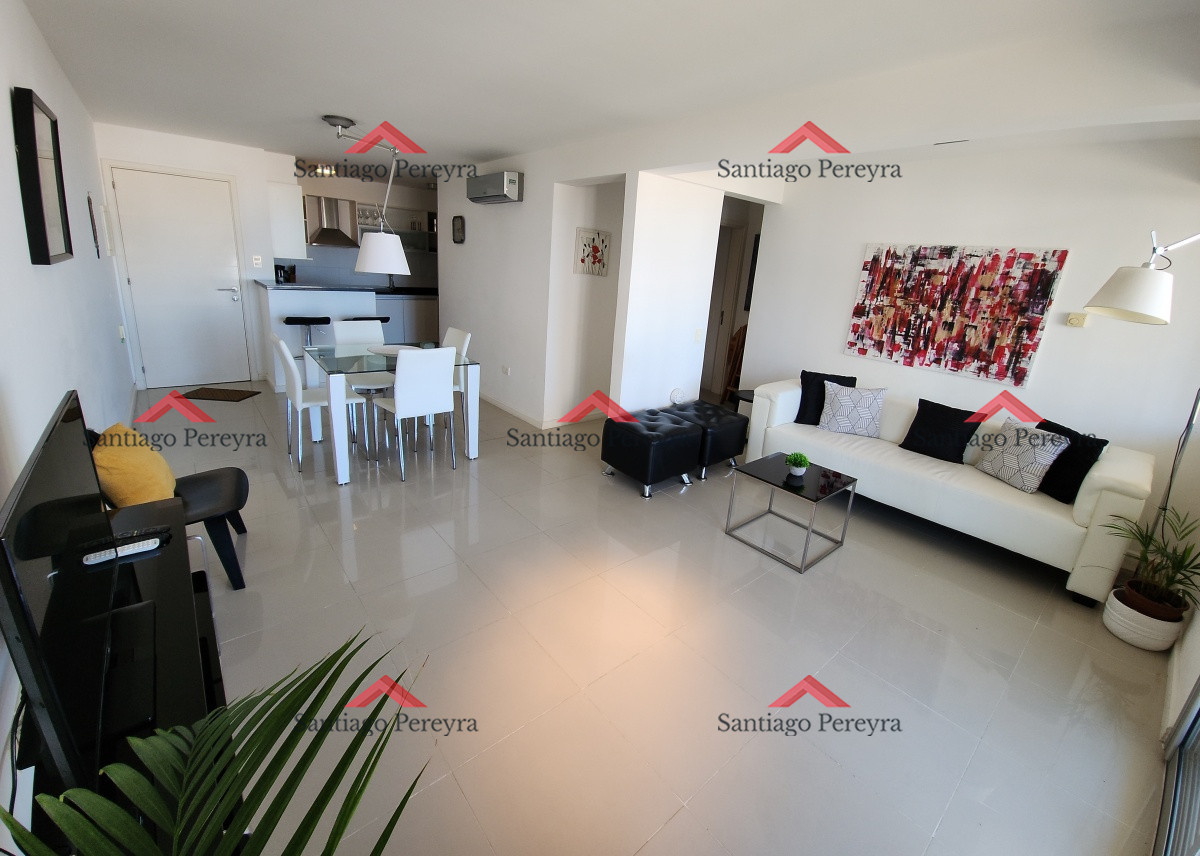Apartamento ID.14364 - Apartamento 2 dormitorios en Playa Brava a 50mts del mar