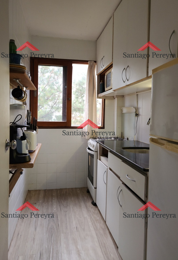 Apartamento ID.15458 - Oportunidad 2 dormitorios 2 baños terraza cochera y estufa a leña Aidy Grill Punta del Este