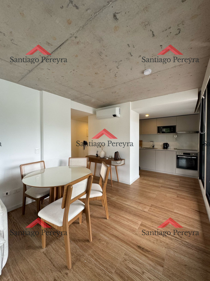 Apartamento ID.16156 - Apartamento de 2 dormitorios con parrillero a estrenar primera linea Playa Mansa, Punta del Este 