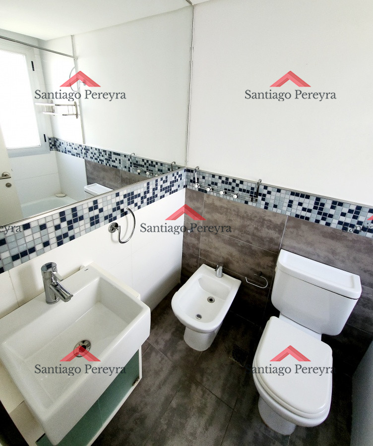 Apartamento ID.14364 - Apartamento 2 dormitorios en Playa Brava a 50mts del mar