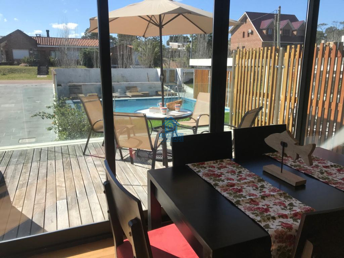 Apartamento ID.128 - 2 Dormitorios, terraza y cochera frente al mar
