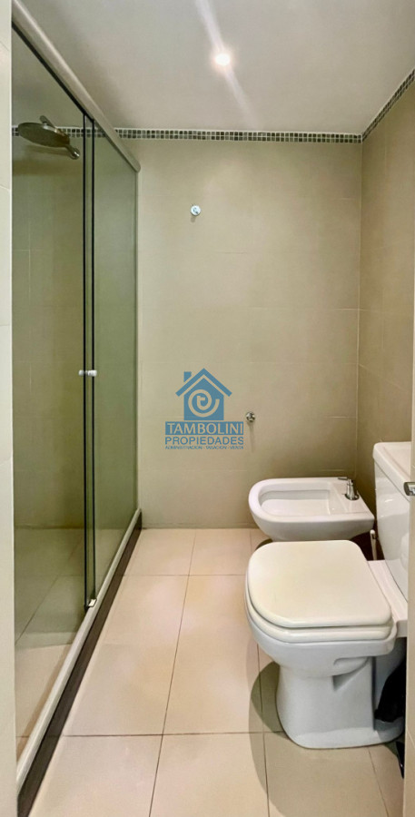 Apartamento ID.1087 - Oportunidad 1 dormitorio y medio con vista, balcón y servicios en Aidy Grill Punta del Este