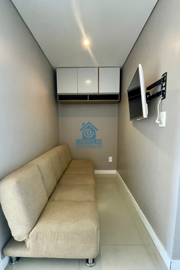 Apartamento ID.1087 - Oportunidad 1 dormitorio y medio con vista, balcón y servicios en Aidy Grill Punta del Este