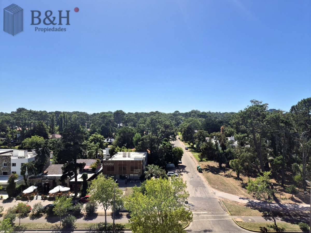 Apartamento ID.6905 - Apartamento de 3 dormitorios terraza garage piscina Punta Shopping Punta del Este