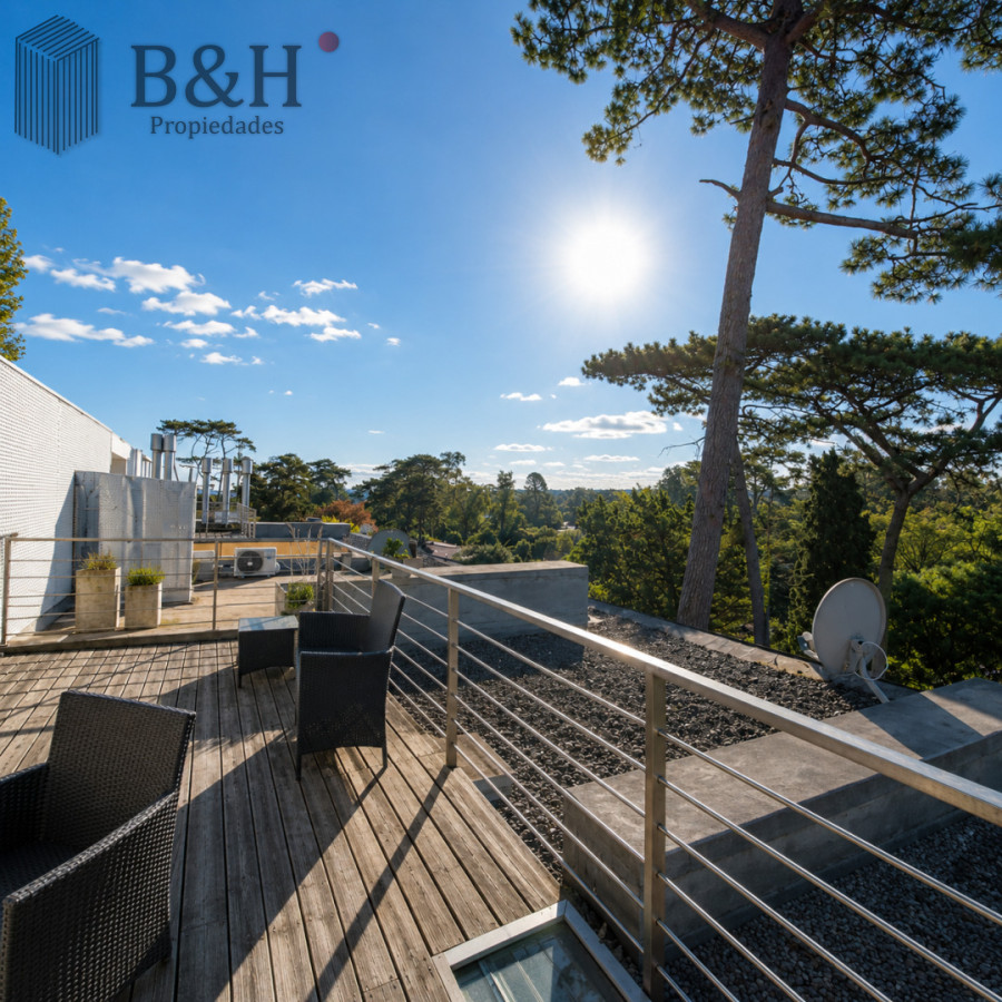 Apartamento ID.7217 - Penthouse de 2 dormitorios moderno + barbacoa uso exclusiva Playa Mansa Punta del Este