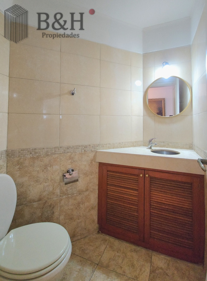 Apartamento ID.3381 - Apartamento 3 dormitorios primera linea frente al mar Playa Mansa Pinares con piscina y cochera