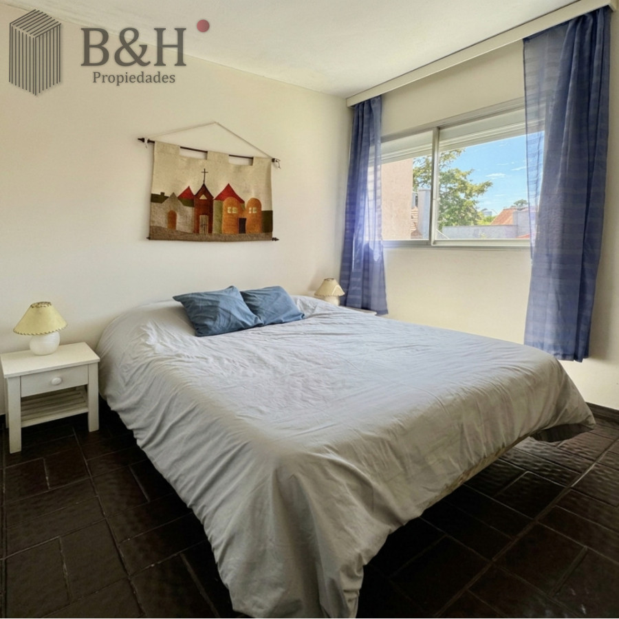 Apartamento ID.6871 - Oportunidad 2 dormitorios con balcón primera línea Playa Mansa 