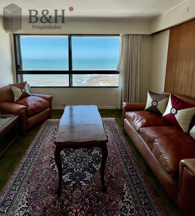 Apartamento ID.6752 - Apartamento de 4 dormitorios en península con excelente vista al mar 