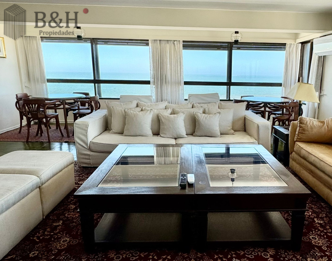 Apartamento ID.6752 - Apartamento de 4 dormitorios en península con excelente vista al mar 