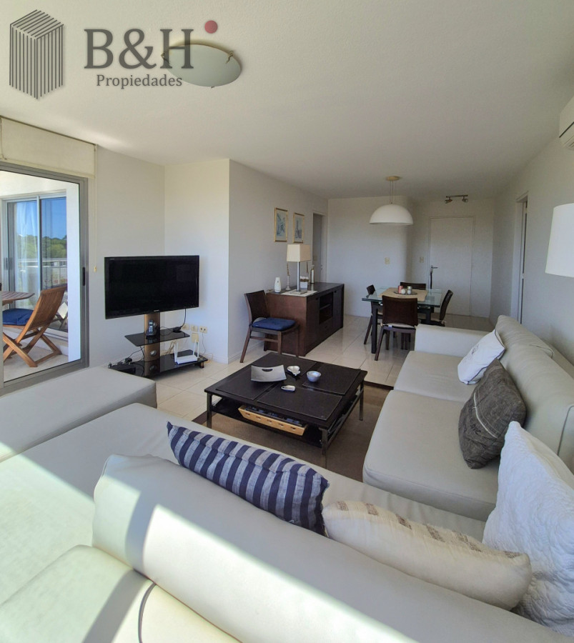 Apartamento ID.6905 - Apartamento de 3 dormitorios terraza garage piscina Punta Shopping Punta del Este
