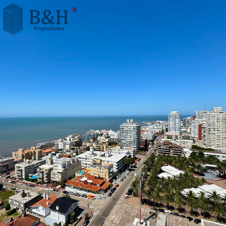 Apartamento ID.6752 - Apartamento de 4 dormitorios en península con excelente vista al mar 