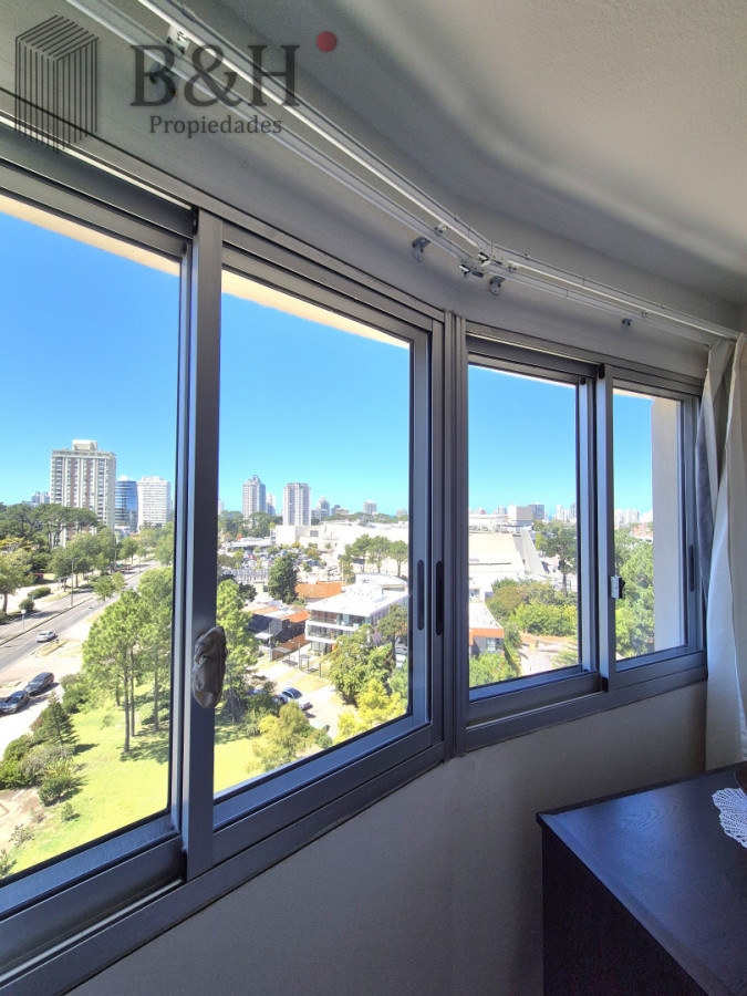 Apartamento ID.6905 - Apartamento de 3 dormitorios terraza garage piscina Punta Shopping Punta del Este