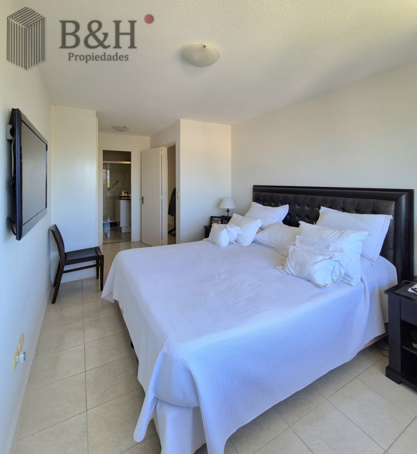 Apartamento ID.6905 - Apartamento de 3 dormitorios terraza garage piscina Punta Shopping Punta del Este