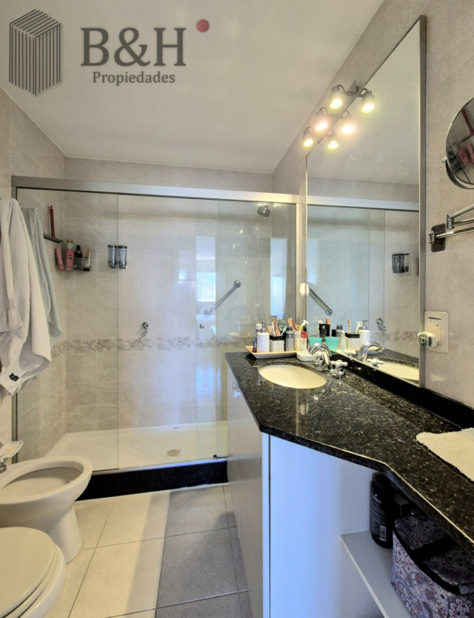 Apartamento ID.6905 - Apartamento de 3 dormitorios terraza garage piscina Punta Shopping Punta del Este