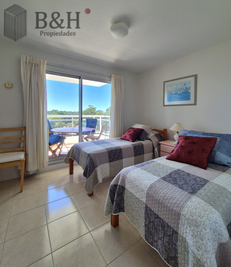 Apartamento ID.6905 - Apartamento de 3 dormitorios terraza garage piscina Punta Shopping Punta del Este