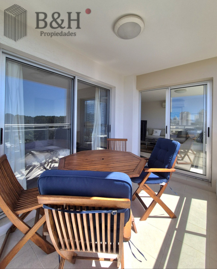 Apartamento ID.6905 - Apartamento de 3 dormitorios terraza garage piscina Punta Shopping Punta del Este