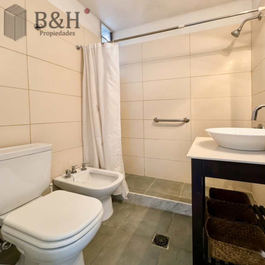 Apartamento ID.6871 - Oportunidad 2 dormitorios con balcón primera línea Playa Mansa 
