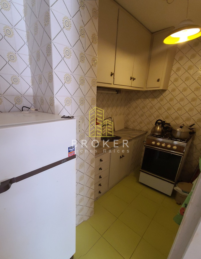 Apartamento ID.1860/Oportunidad_apartamento_en_venta_vista_al_mar_terraza_parrillero_Playa_Mansa - Oportunidad apartamento en venta vista al mar terraza parrillero Playa Mansa