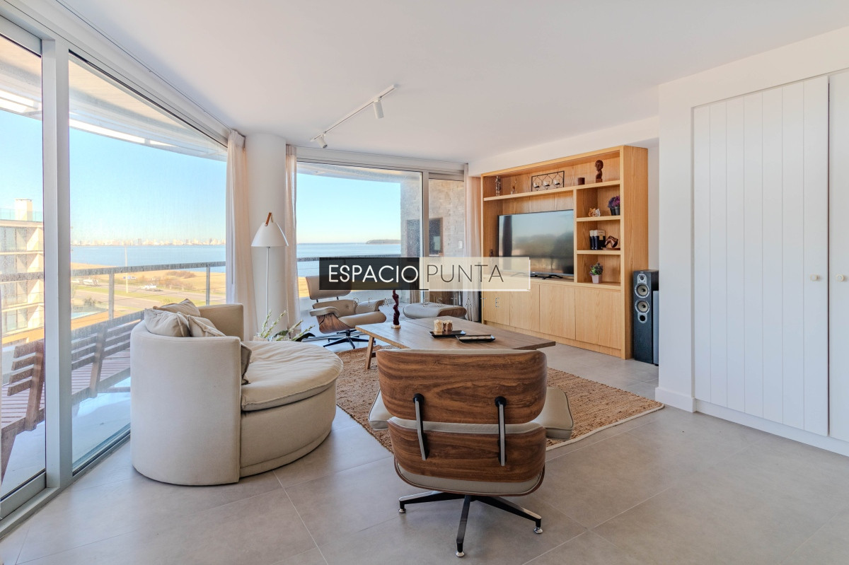 Apartamento ID.1126 - Espectacular Penthouse primera linea frente al mar Playa Mansa Pinares Punta del Este