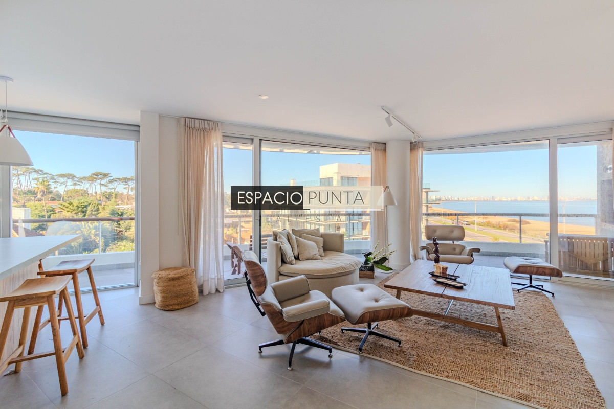 Apartamento ID.1126 - Espectacular Penthouse primera linea frente al mar Playa Mansa Pinares Punta del Este