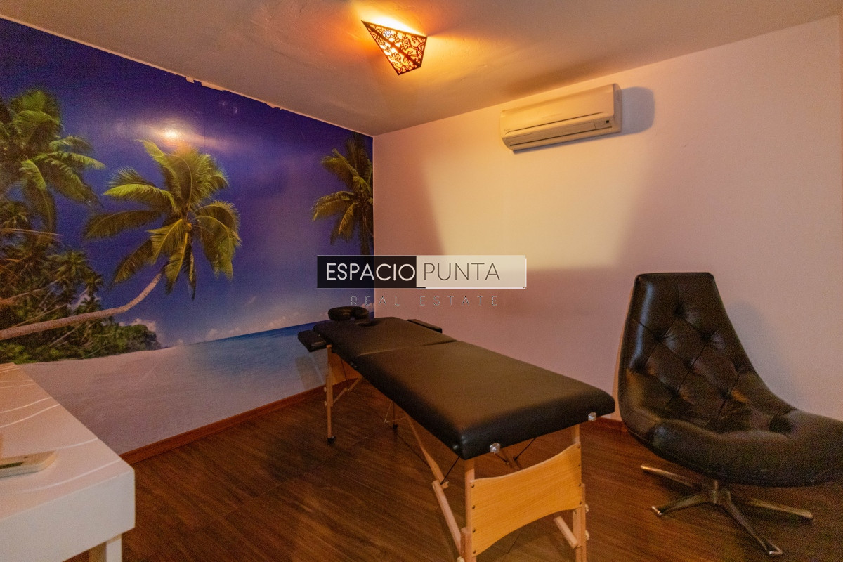 Apartamento ID.1126 - Espectacular Penthouse primera linea frente al mar Playa Mansa Pinares Punta del Este
