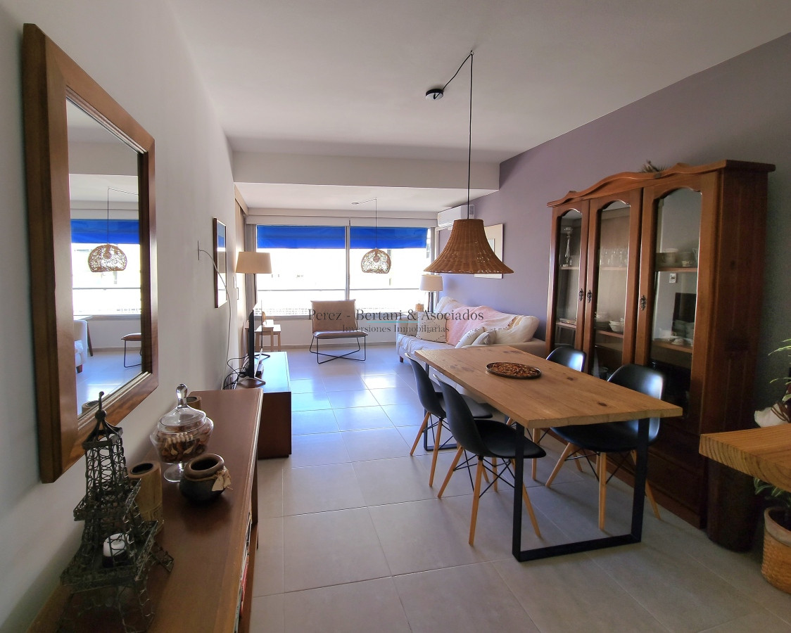 Apartamento ID.526 - Excelente Oportunidad para inversores en Punta del Este 2 dormitorios reciclado