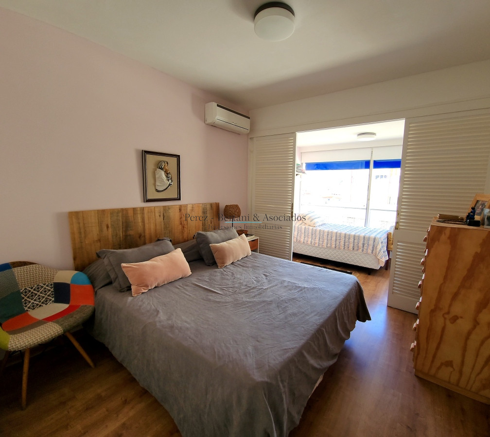 Apartamento ID.526 - Excelente Oportunidad para inversores en Punta del Este 2 dormitorios reciclado