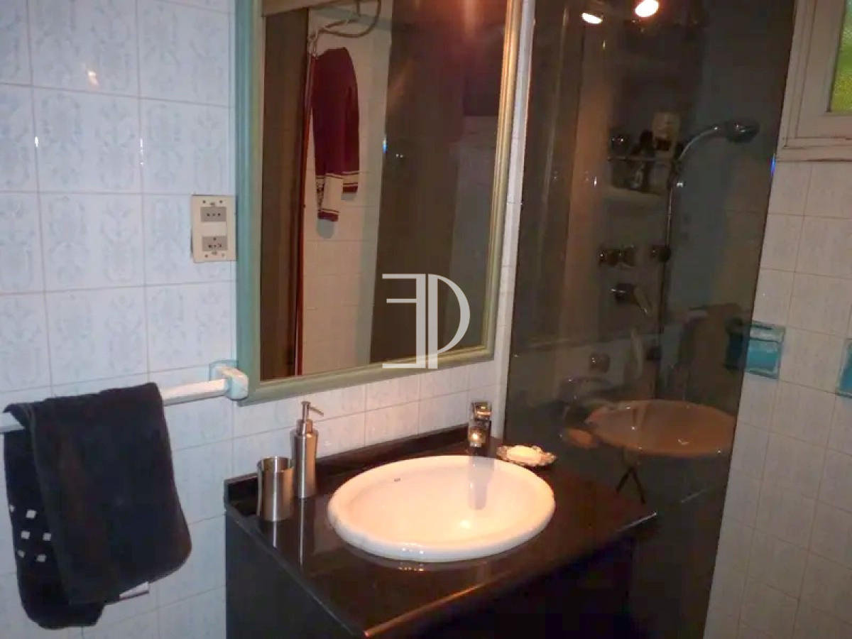 Casa ID.274 - Casa 3 dormitorios construcción tradicional con piscina Playa Mansa Punta del Este