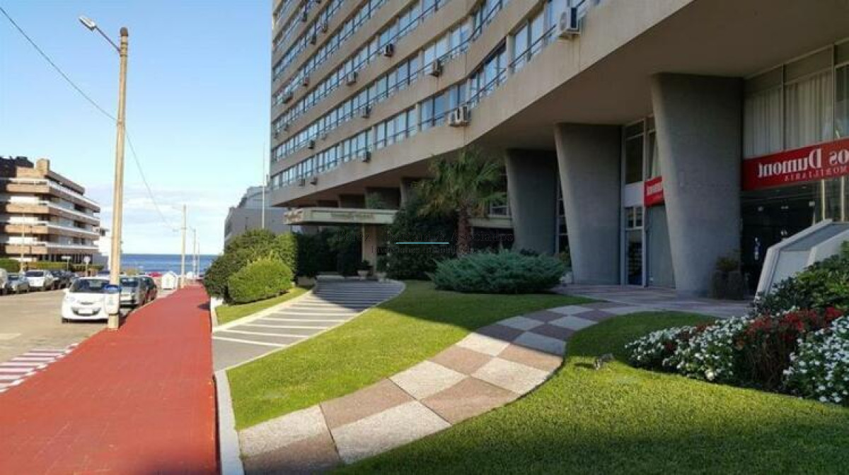 Apartamento ID.526 - Excelente Oportunidad para inversores en Punta del Este 2 dormitorios reciclado