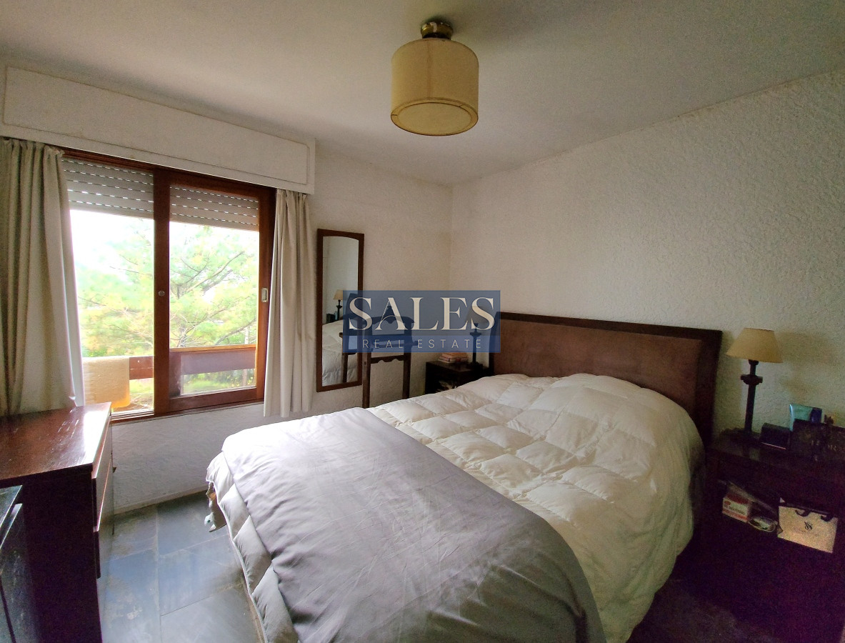 Apartamento ID.809 - Oportunidad 2 dormitorios 2 baños terraza cochera y estufa a leña Aidy Grill Punta del Este