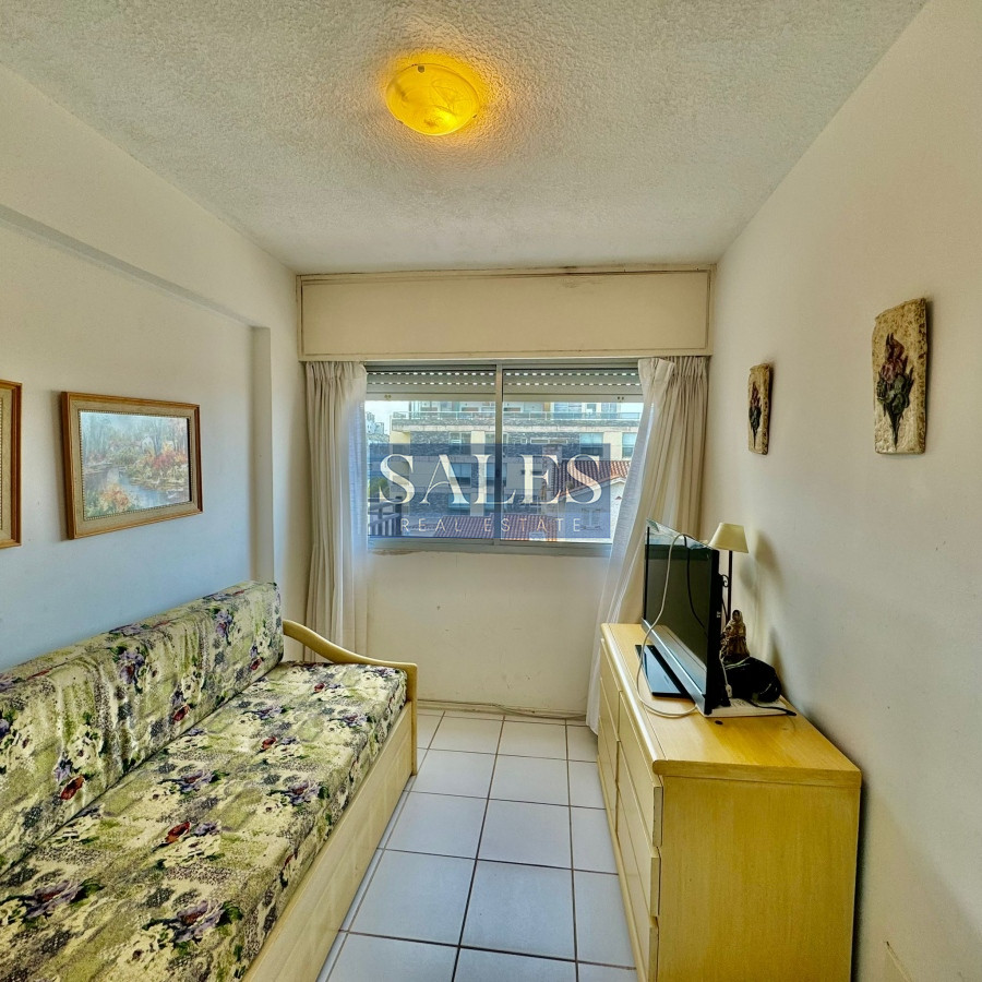 Apartamento ID.718 - VENTA: APARTAMENTO DOS DORMITORIOS PENÍNSULA VISTA AL MAR 