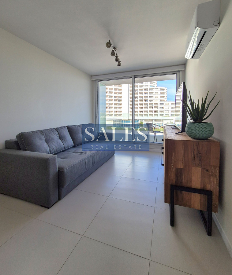 Apartamento ID.1340 - Apartamento moderno piso alto vista al mar Playa Mansa Punta del Este