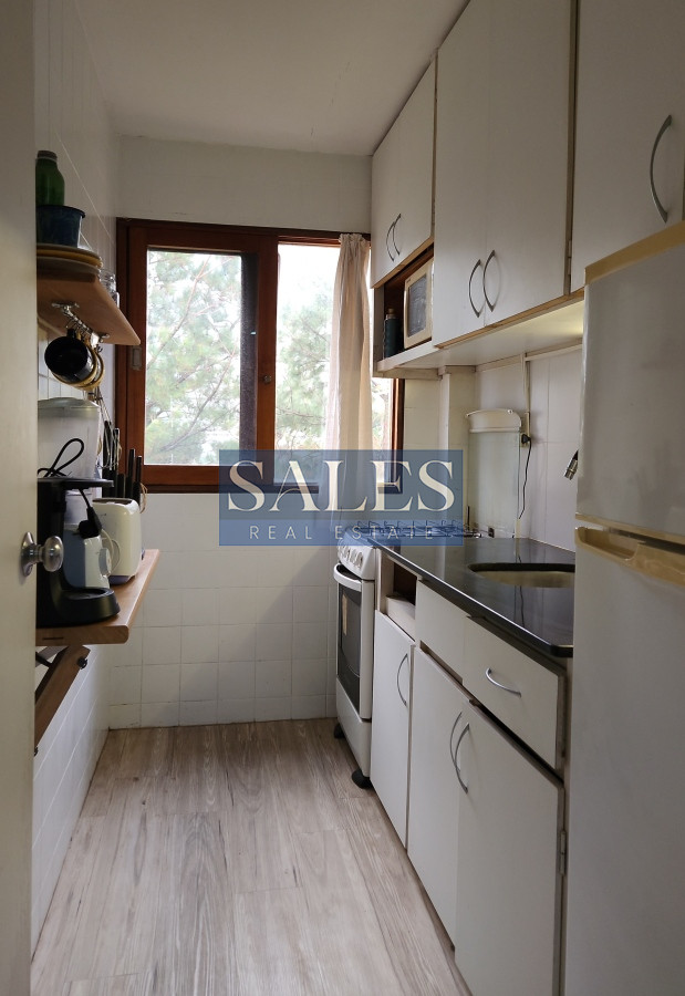 Apartamento ID.809 - Oportunidad 2 dormitorios 2 baños terraza cochera y estufa a leña Aidy Grill Punta del Este
