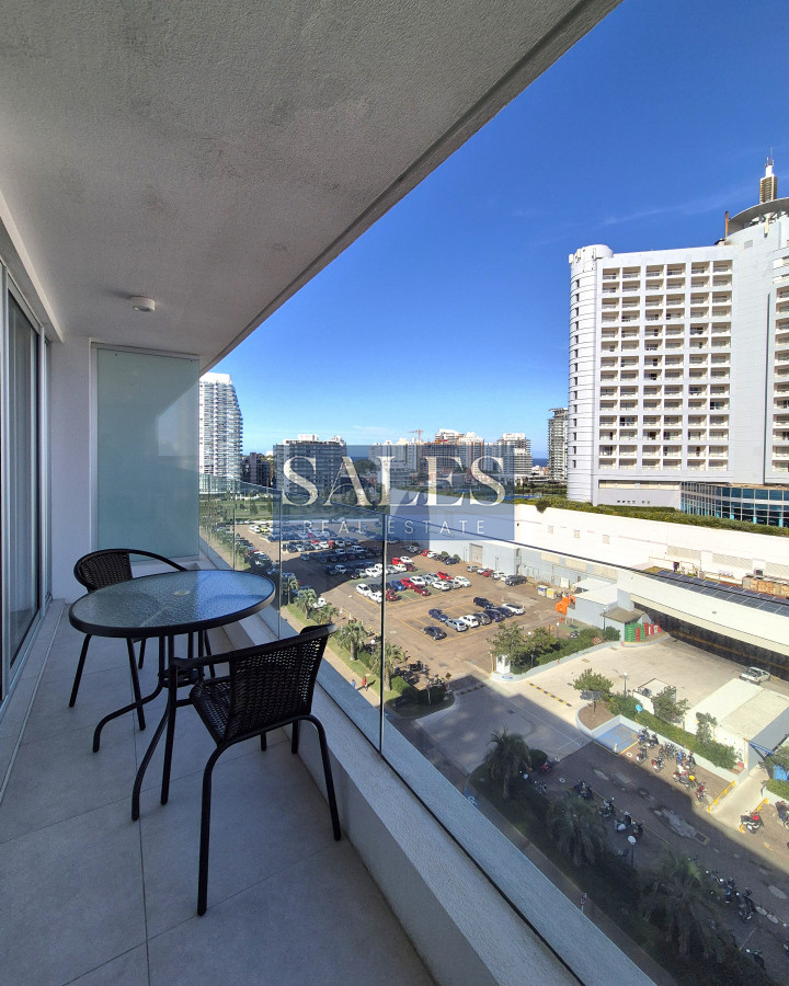 Apartamento ID.1340 - Apartamento moderno piso alto vista al mar Playa Mansa Punta del Este