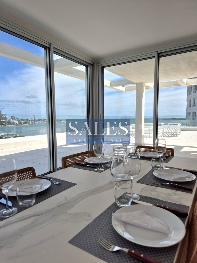 Apartamento ID.1340 - Apartamento moderno piso alto vista al mar Playa Mansa Punta del Este
