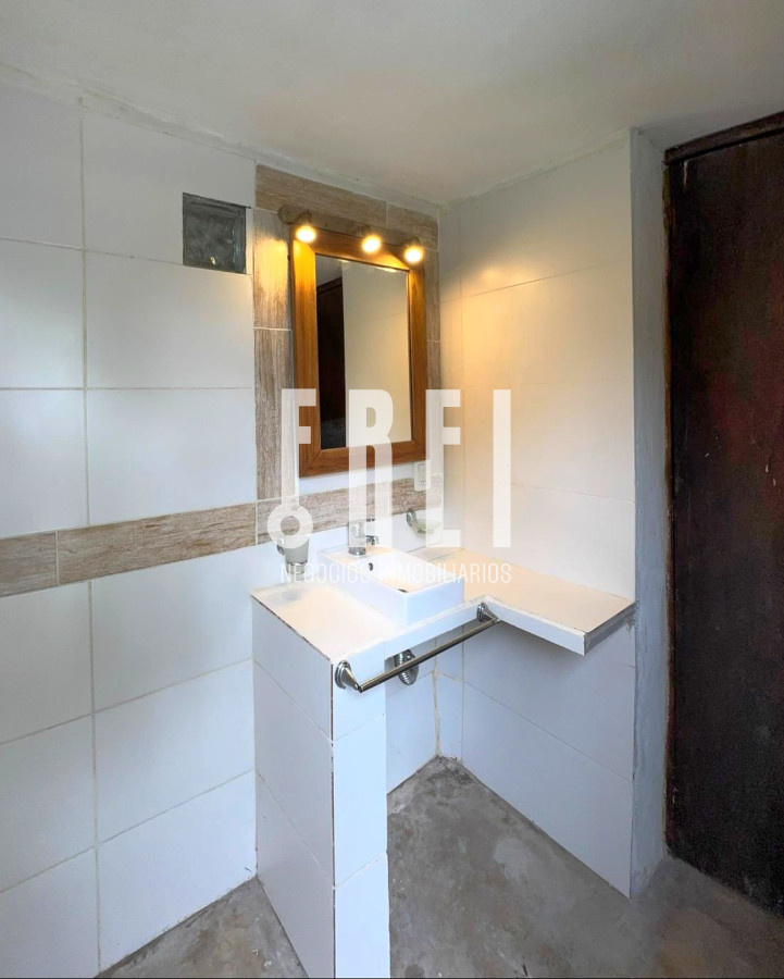 Casa ID.355 - Casa 2 dormitorios + 2 dependencias completas en Pinares con piscina climatizada y barbacoa cercana al mar Punta del Este