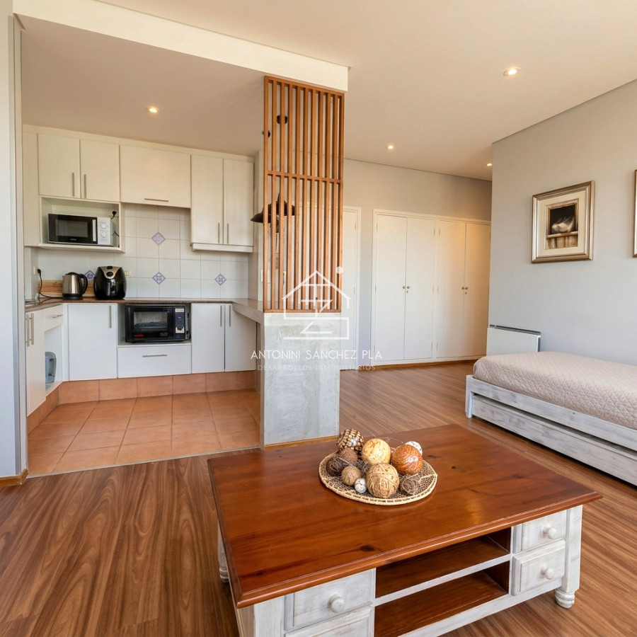 Apartamento ID.4298 - Apartamento de 1 dormitorio totalmente renovado, con cocina integrada y excelente ubicación en Punta del Este