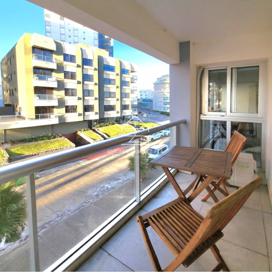 Apartamento ID.4127 - Apartamento 1 dormitorio moderno terraza y garage a metros del mar Península