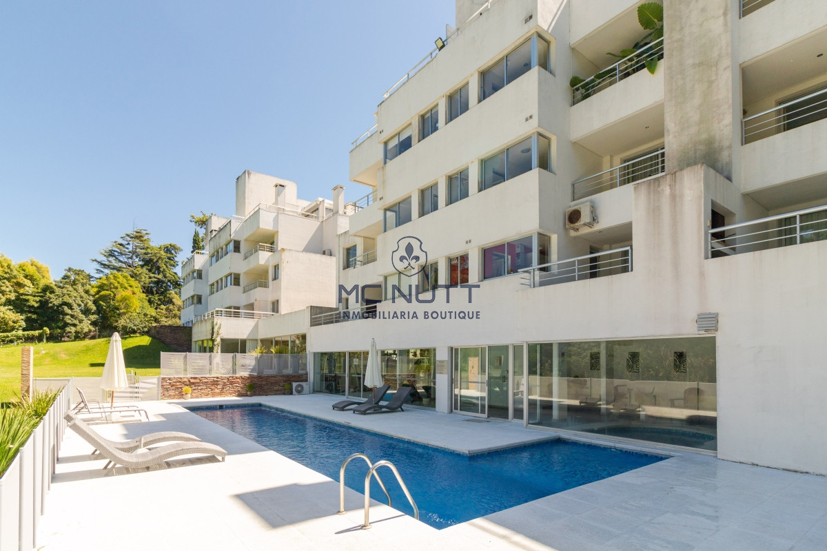 Apartamento Ref.475/ - PENTHOUSE en el Golf 3 dormitorios 3 baños, gran barbacoa propia, garage y amenities