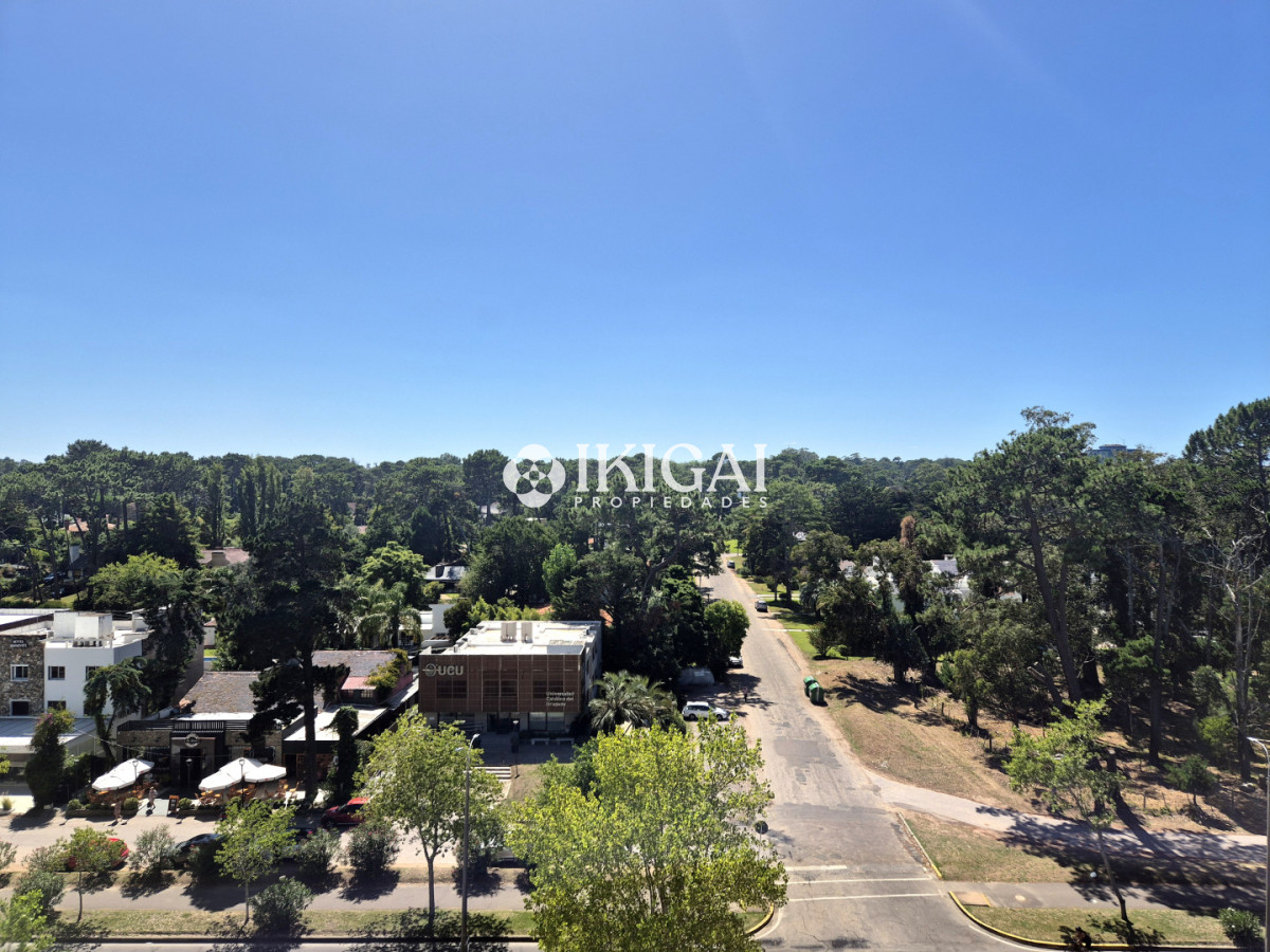 Apartamento ID.1040 - Apartamento de 3 dormitorios terraza garage piscina Punta Shopping Punta del Este