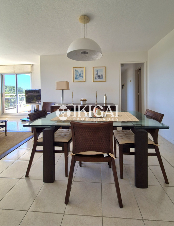 Apartamento ID.1040 - Apartamento de 3 dormitorios terraza garage piscina Punta Shopping Punta del Este