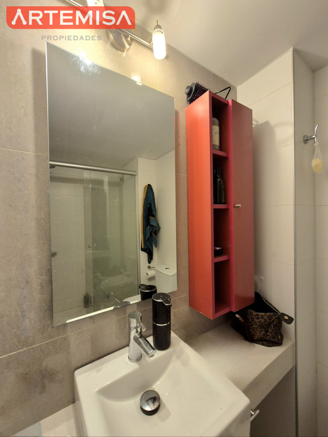 Apartamento ID.838 - Oportunidad Apartamento 2 dormitorios moderno gran terraza cochera piscina Playa Mansa Punta del Este