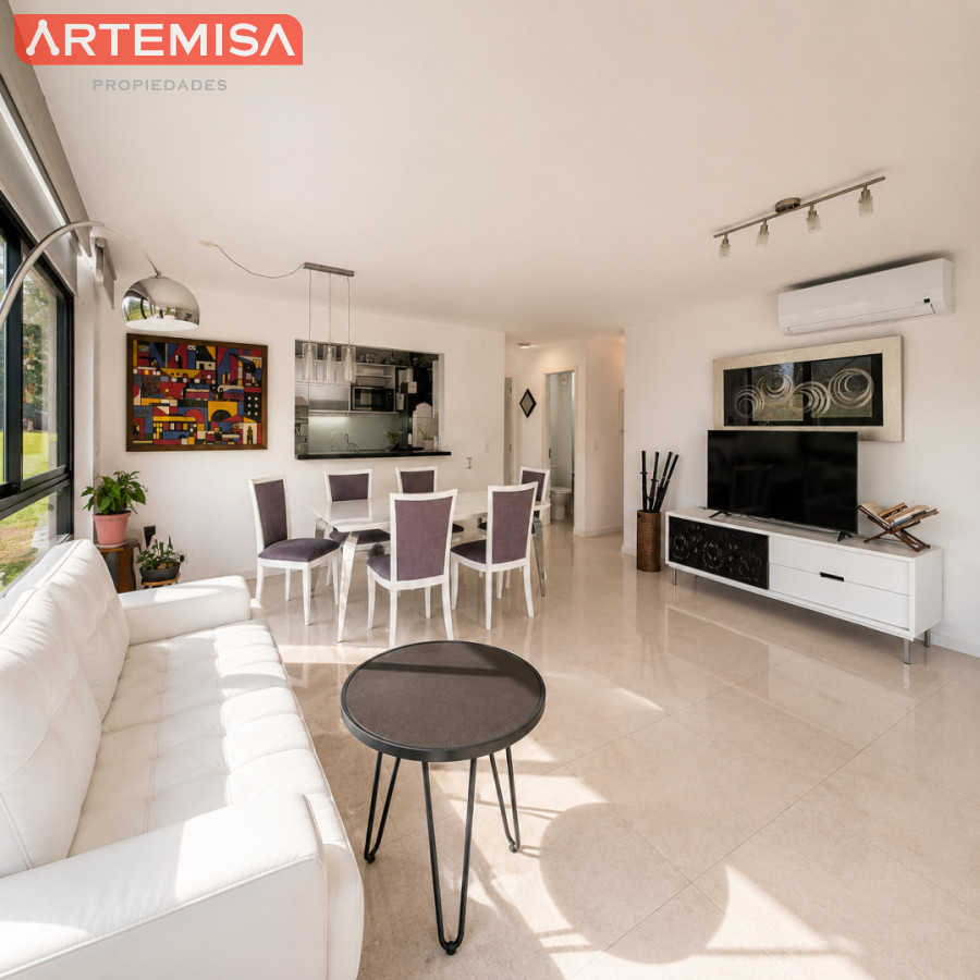 Apartamento ID.838 - Oportunidad Apartamento 2 dormitorios moderno gran terraza cochera piscina Playa Mansa Punta del Este